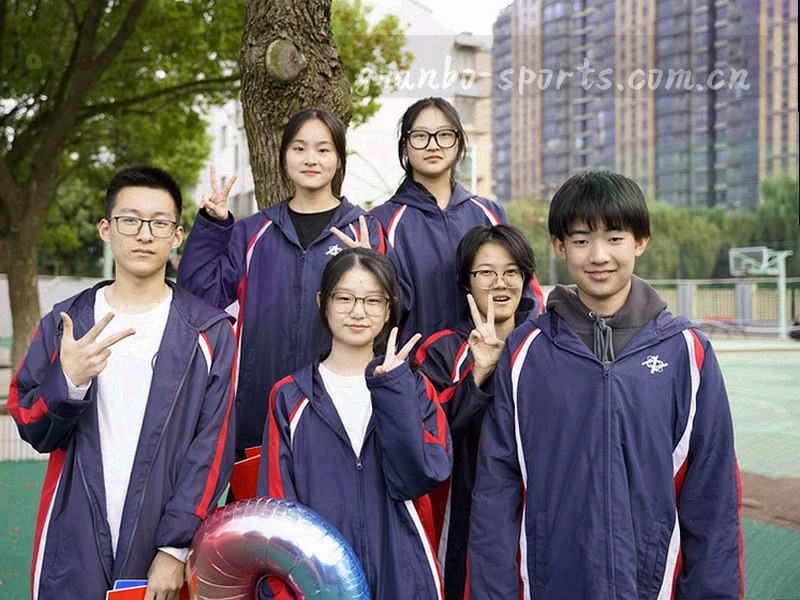 太原城市建筑与现代体育场馆剪影